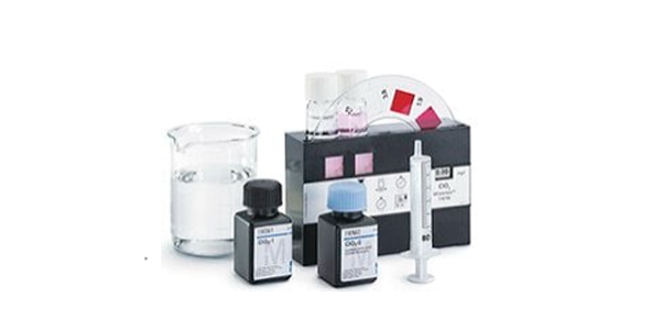 KITS DE TESTES COLORIMÉTRICOS E TITRIMÉTRICOS