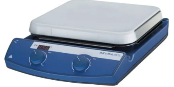 AGITADOR MAGNETICO COM AQUECIMENTO C-MAG HS 10 IKA